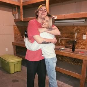 Meet your Posher, Chloe